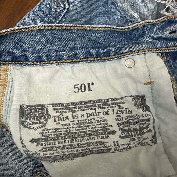 LEVI'S 501 High Waist Button Fly Distressed Jean Shorts in Blue - Picture 8 of 12